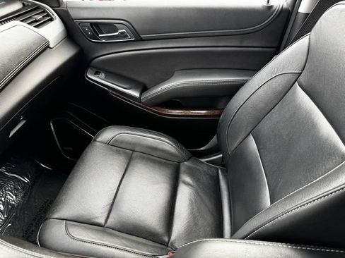 Used 2020 GMC Yukon SLT image 25