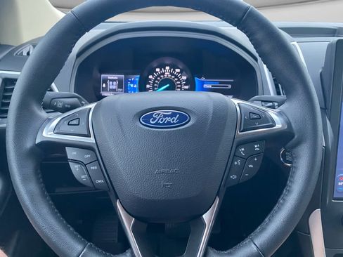 Used 2024 Ford Edge SEL w/ Convenience Package AWD/4WD image 13