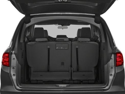 Used 2018 Honda Odyssey EX image 12