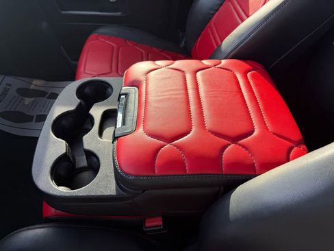 Used 2014 RAM 1500 Express image 24