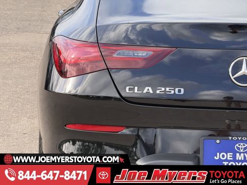 Used 2025 Mercedes-Benz CLA 250 4MATIC image 10