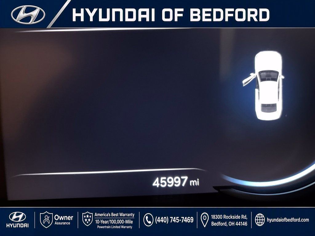 Used 2023 Genesis G70 2.0T AWD/4WD image 16