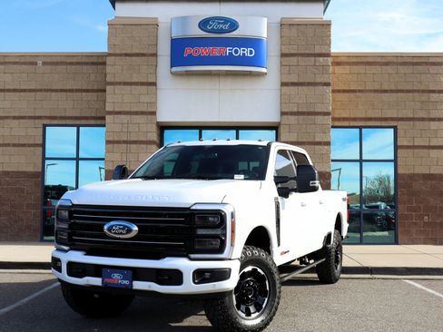Used 2025 Ford F250 Platinum w/ Tremor Off-Road Package image 2