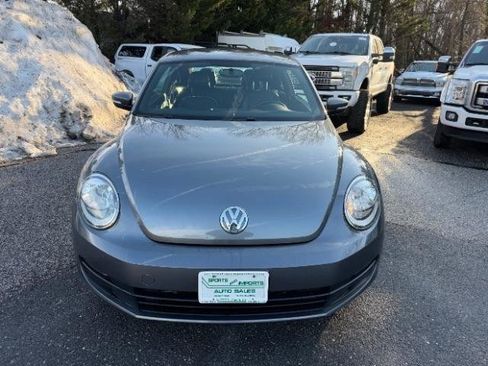 Used 2014 Volkswagen Beetle 2.5 image 8