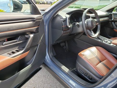 Used 2023 MAZDA CX-50 Meridian Edition w/ Apex Package AWD/4WD image 9