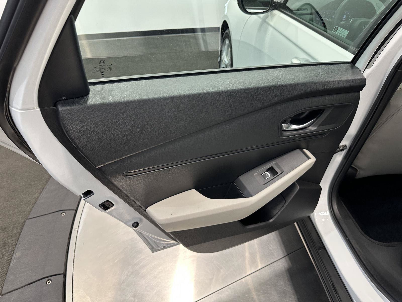 Certified 2023 Honda Accord LX image 21