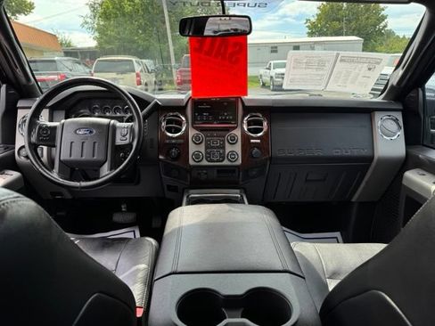 Used 2013 Ford F250 Lariat w/ Lariat Ultimate Pkg AWD/4WD image 8