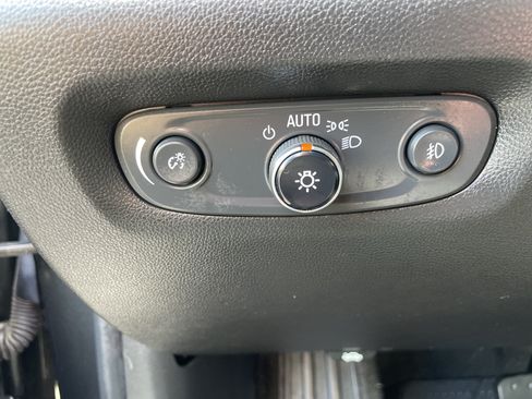 Used 2018 Chevrolet Traverse Premier w/ LPO, Floor Liner Package AWD/4WD image 34