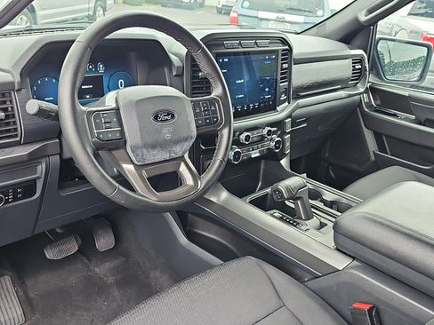 Used 2024 Ford F150 XLT w/ XLT Black Appearance Package RWD image 15
