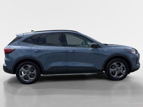 Used 2025 Ford Escape ST-Line FWD image 5