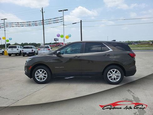 Used 2024 Chevrolet Equinox LT w/ Driver Convenience Package AWD/4WD image 1