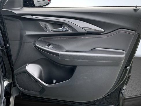 Used 2022 Chevrolet TrailBlazer RS image 26