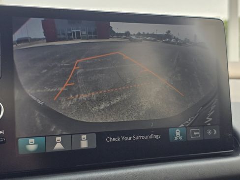 Used 2025 Honda HR-V EX-L image 6