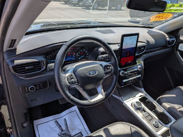 Used 2023 Ford Explorer Limited w/ Limited Technology Package AWD/4WD image 8