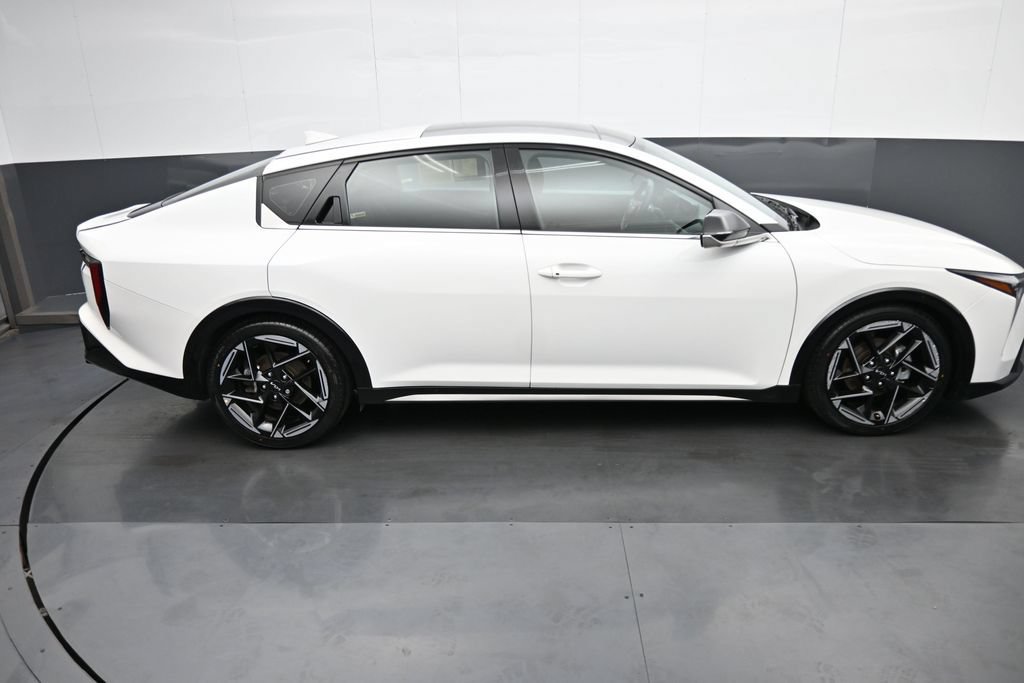 Used 2025 Kia K4 GT-Line w/ GT-Line Premium Package FWD image 16