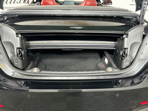 Used 2017 BMW M4 Convertible RWD image 23