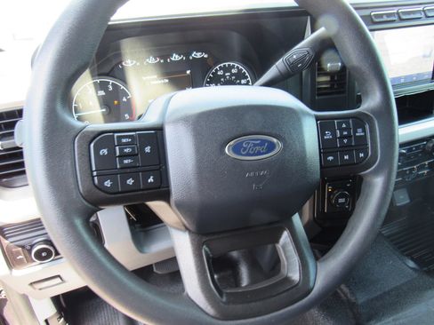 Used 2024 Ford F350 XL w/ XL Driver Assist Package AWD/4WD image 15