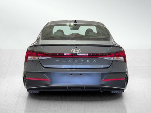 New 2026 Hyundai Elantra SEL Sport Premium FWD image 6