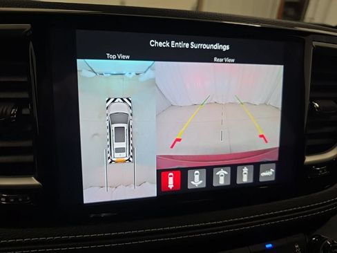 New 2026 Chrysler Pacifica Select AWD/4WD image 20