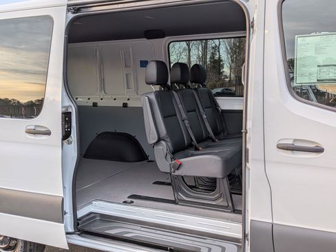 New 2026 Mercedes-Benz Sprinter 2500 image 31