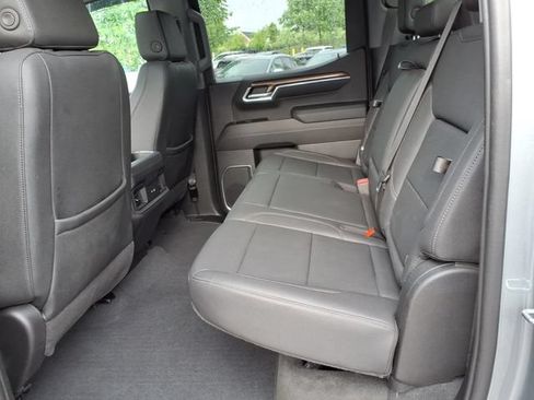 Used 2023 Chevrolet Silverado 1500 LT Trail Boss w/ LT Trail Boss Premium Package AWD/4WD image 13