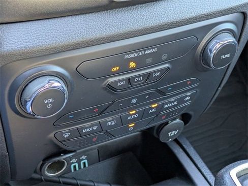 Used 2022 Ford Ranger Lariat w/ Tremor Off-Road Package image 20