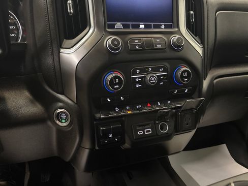 Used 2020 Chevrolet Silverado 1500 LT w/ All-Star Edition AWD/4WD image 20