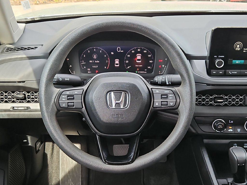 Used 2025 Honda Accord LX image 23