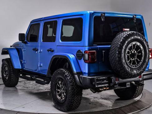 Used 2021 Jeep Wrangler Unlimited Rubicon w/ Trailer Tow Package AWD/4WD image 4