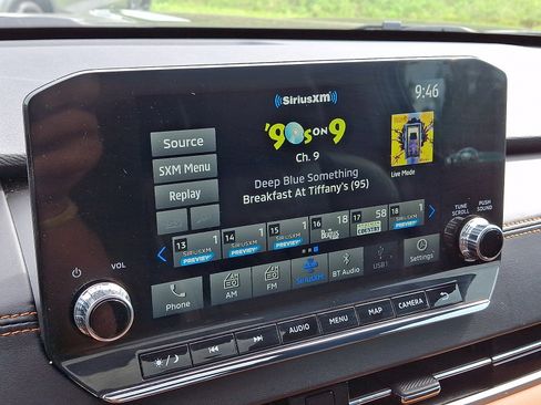 Used 2023 Mitsubishi Outlander SEL 40th Anniversary AWD/4WD image 18