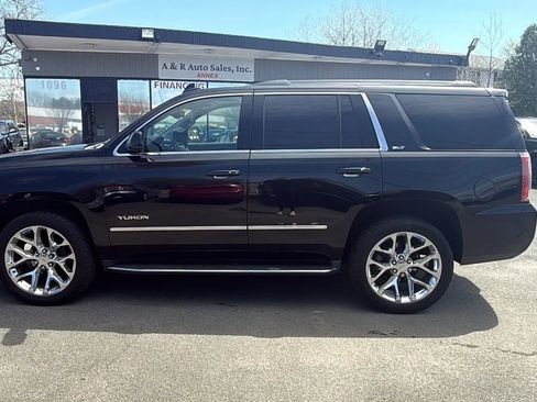 Used 2020 GMC Yukon SLT w/ Premium Edition image 4