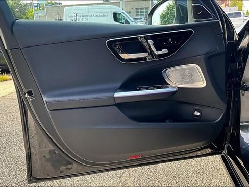 Used 2026 Mercedes-Benz C 300 4MATIC Sedan image 18