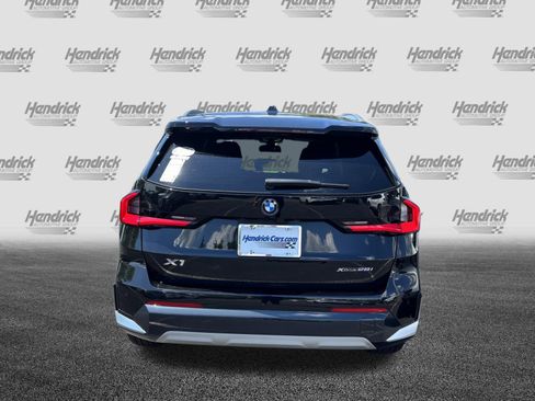 Used 2024 BMW X1 xDrive28i w/ Premium Package AWD/4WD image 9