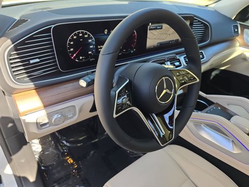 New 2026 Mercedes-Benz GLE 450 4MATIC image 16