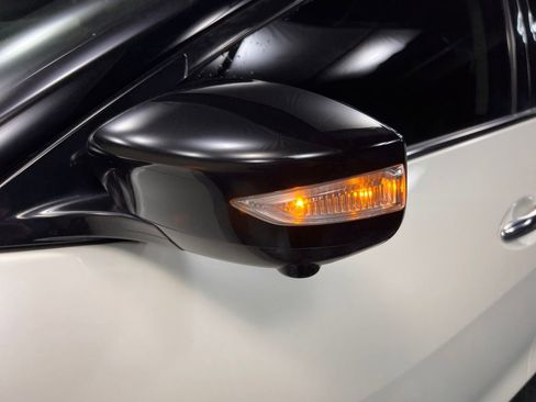 Used 2023 Nissan Maxima Platinum w/ Sport Mat Group FWD image 29
