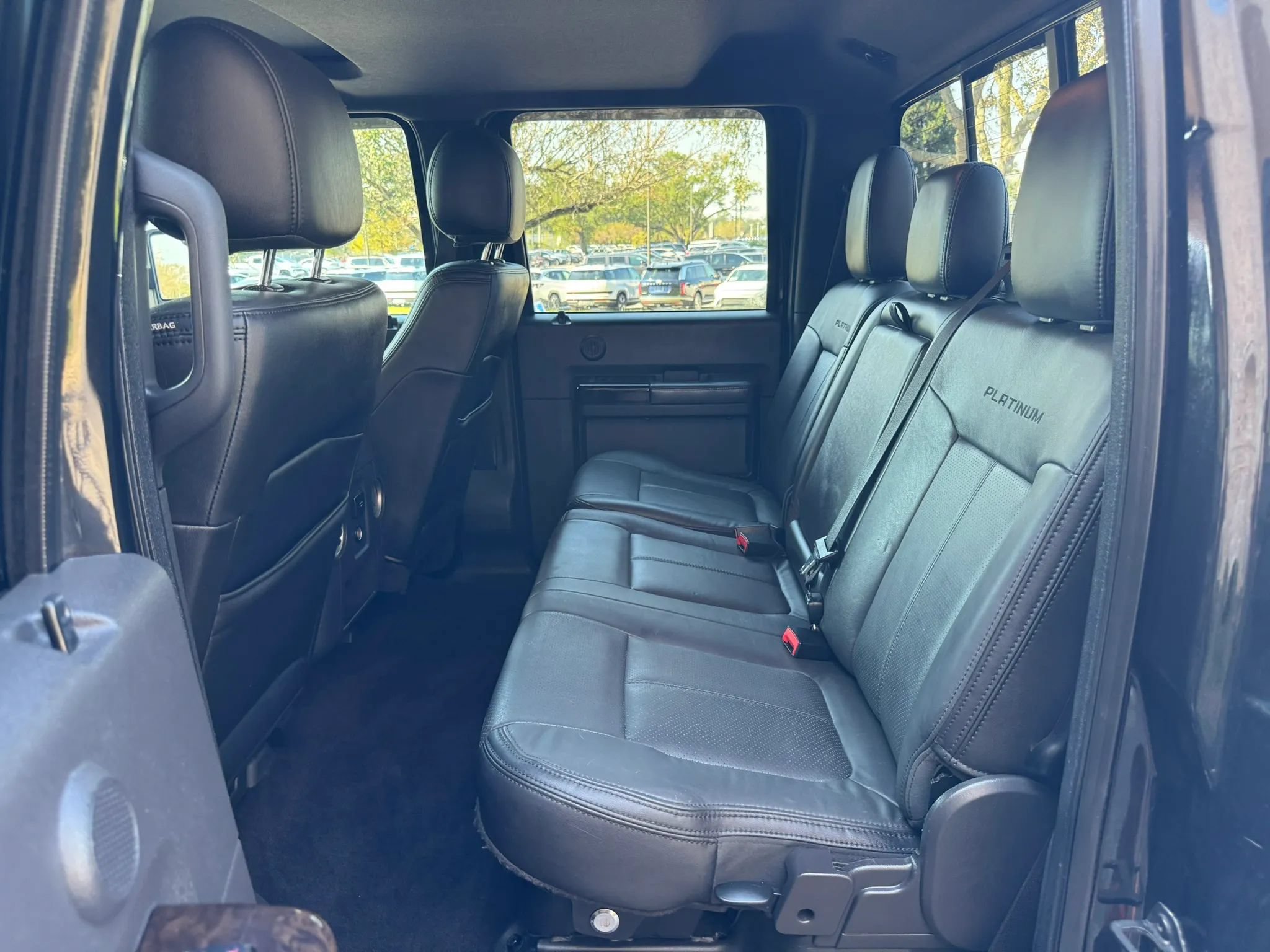 Used 2015 Ford F250 Platinum w/ FX4 Off-Road Package AWD/4WD image 15