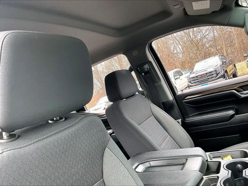 Used 2023 Chevrolet Silverado 1500 LT image 22