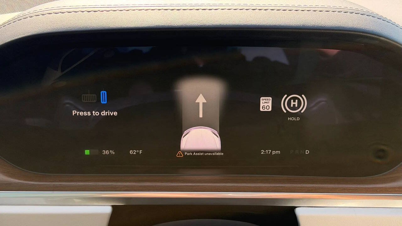 Used 2023 Tesla Model X AWD/4WD image 13
