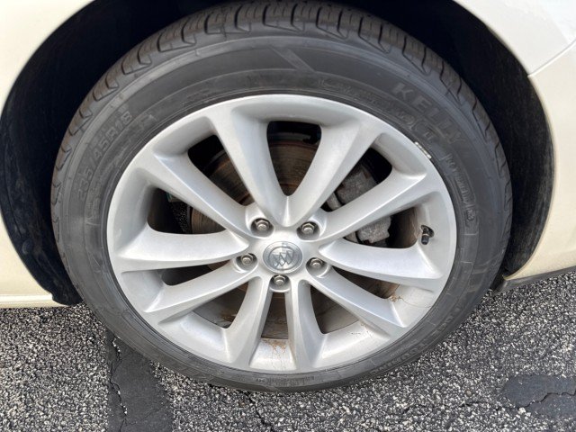 Used 2016 Buick Verano Leather w/ Driver Confidence Package FWD image 9