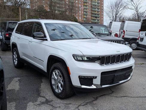 Used 2023 Jeep Grand Cherokee L Limited image 4