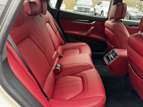Used 2018 Maserati Quattroporte S Q4 image 24
