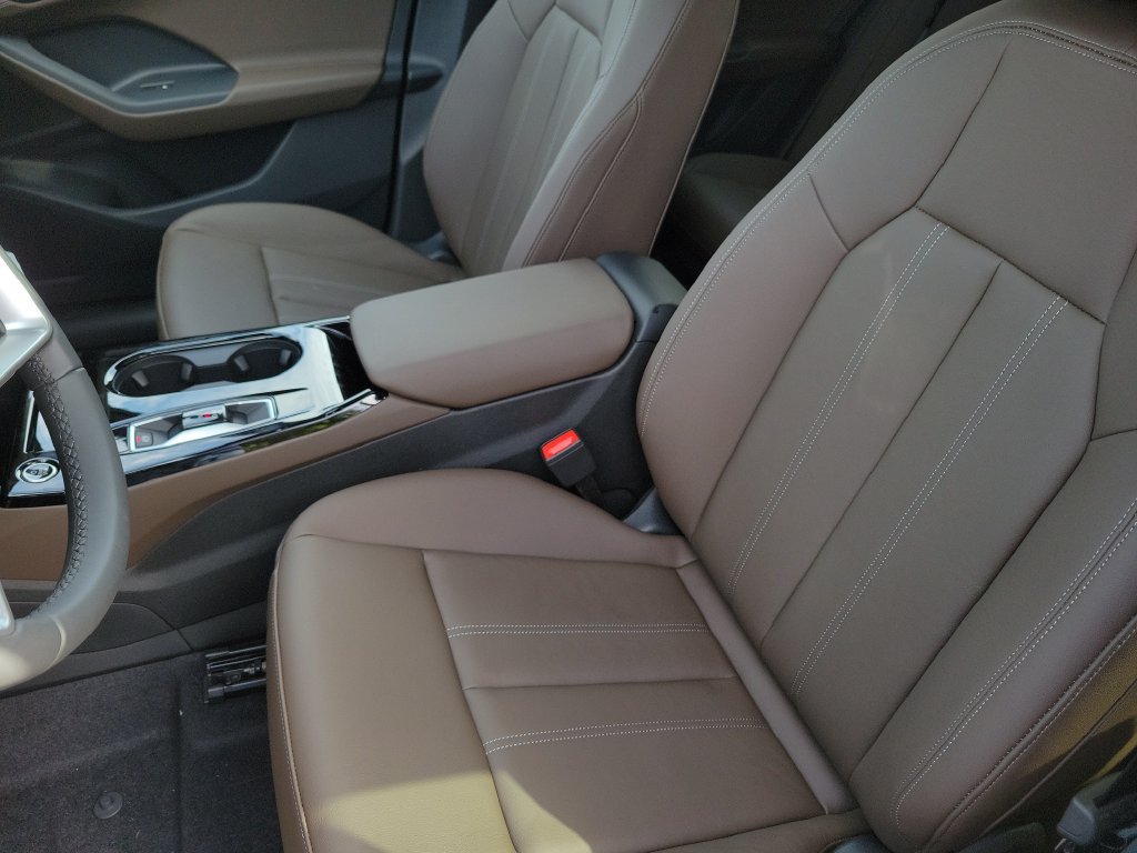 New 2027 Audi Q6 e-tron Premium Plus RWD image 17