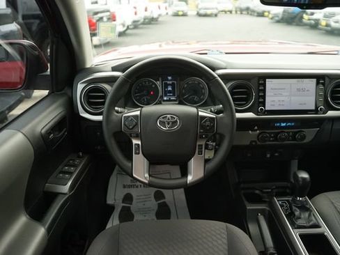 Used 2021 Toyota Tacoma SR5 RWD image 21