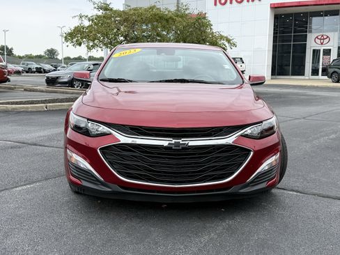 Used 2023 Chevrolet Malibu RS FWD image 2