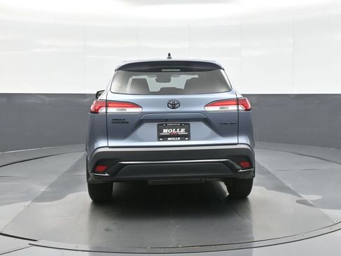 Used 2025 Toyota Corolla Cross AWD Hybrid image 6