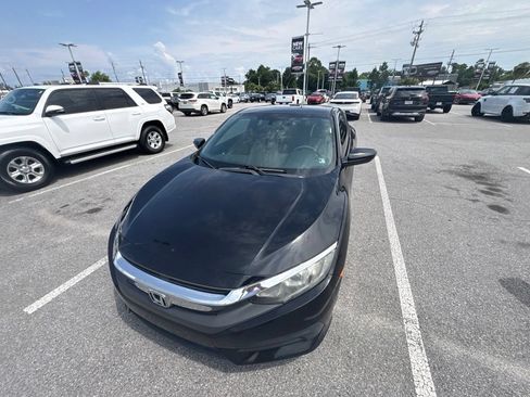 Used 2017 Honda Civic LX image 7