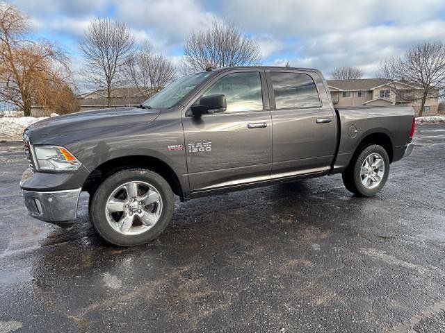 Used 2017 RAM 1500 Big Horn AWD/4WD image 1