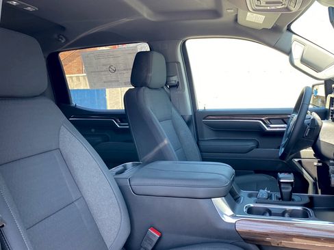 New 2026 Chevrolet Silverado 1500 RST AWD/4WD image 19