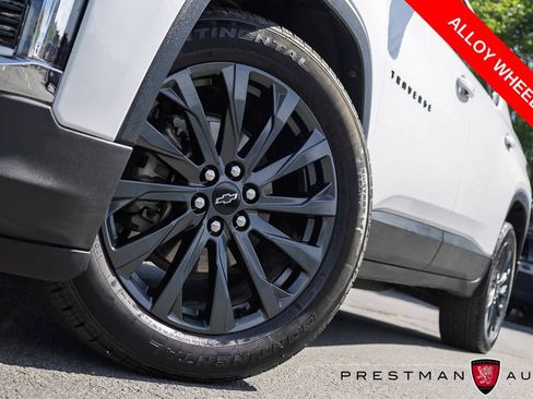 Used 2023 Chevrolet Traverse RS w/ LPO, Floor Liner Package AWD/4WD image 14