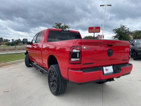 Used 2024 RAM 2500 Laramie w/ Night Edition AWD/4WD image 7